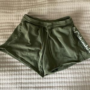 Columbia shorts